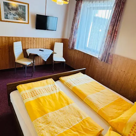 Ferienpension Garni Panzió Sankt Kanzian am Klopeiner See