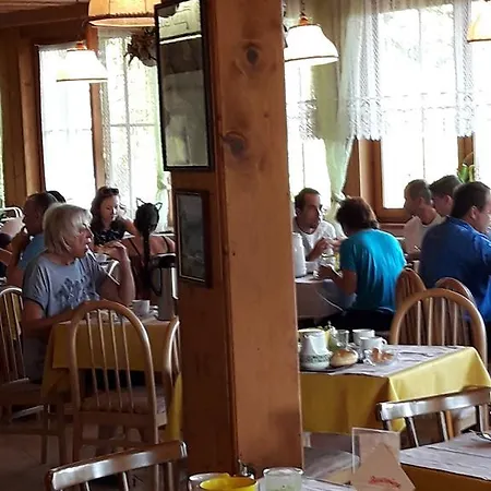 Ferienpension Garni Panzió Sankt Kanzian am Klopeiner See