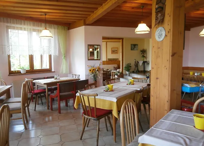 Ferienpension Garni Hubert Rigelnik Bed & Breakfast Sankt Kanzian am Klopeiner See